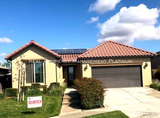 5893 E Laurite Ave, Fresno, CA