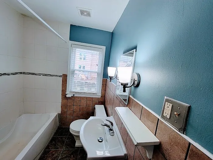 875 Agate St — Photo 11
