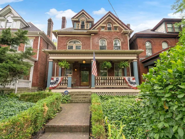 641 Dennison Ave, Columbus, OH 43215