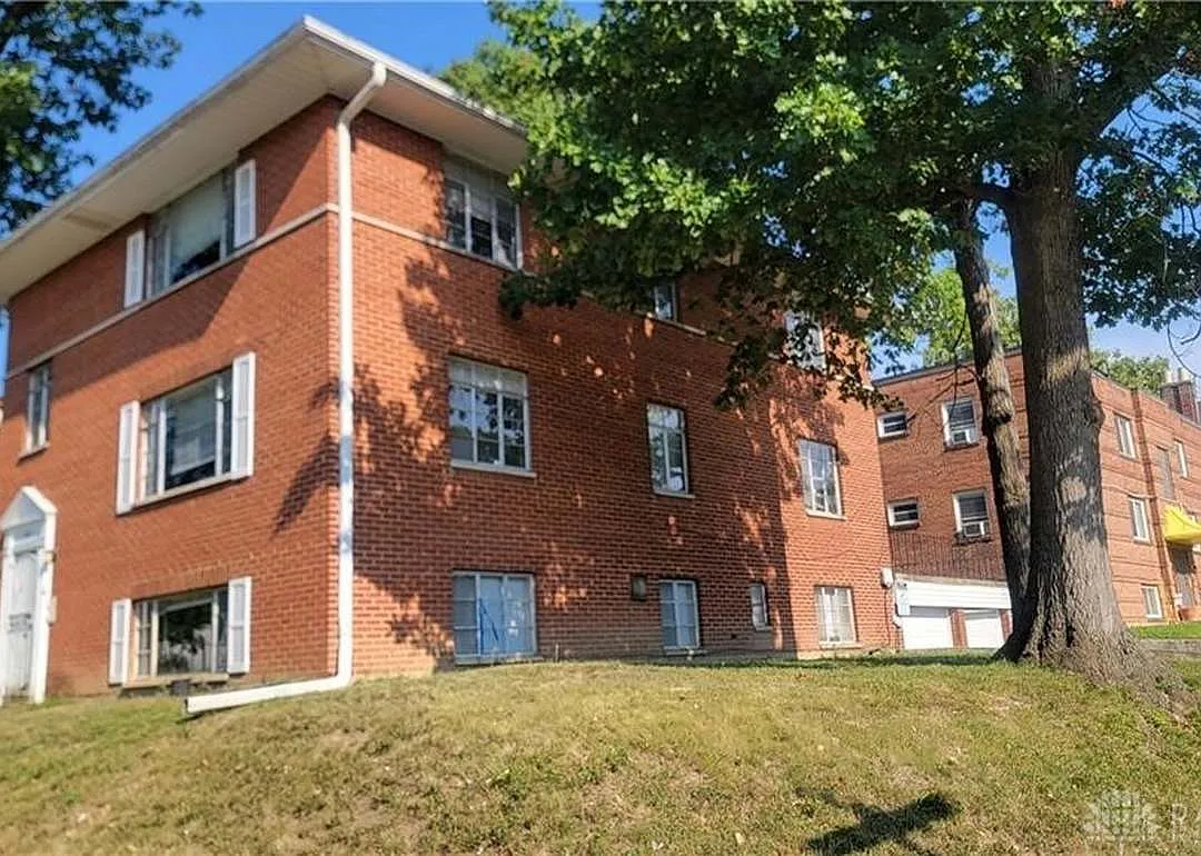 605 Delaware Ave — Photo 1