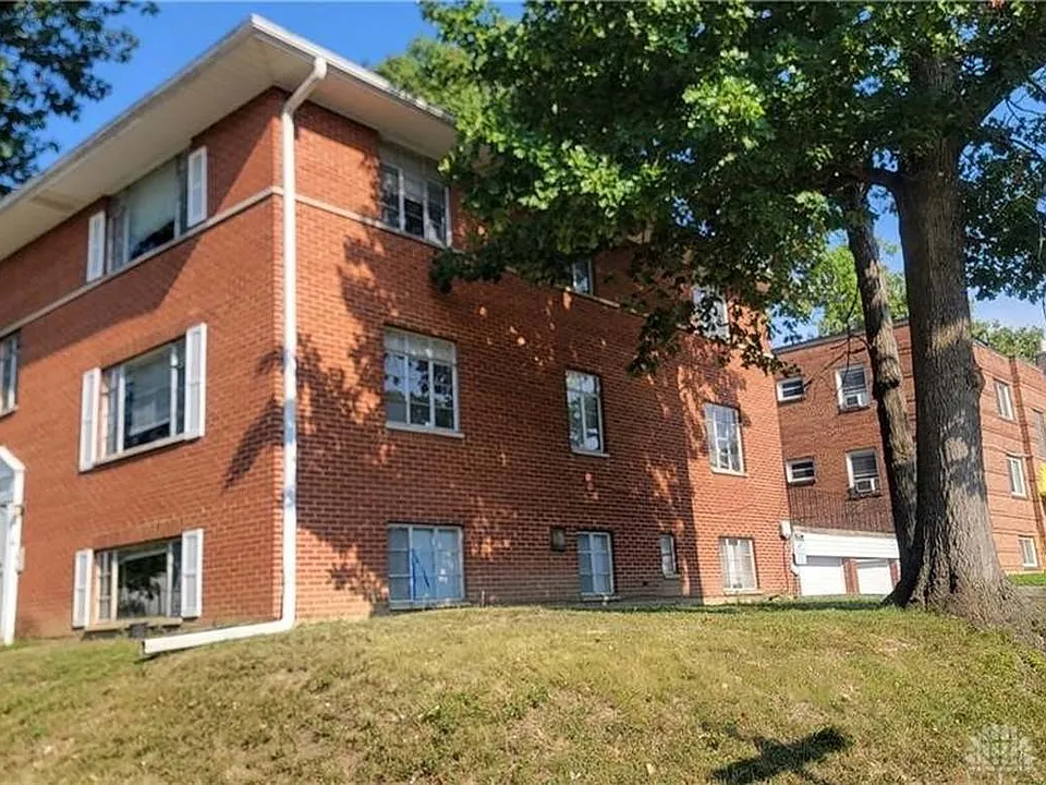 605 Delaware Ave #2