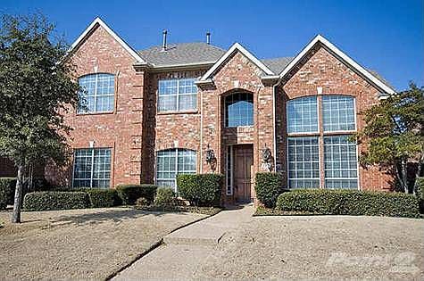 1st image of 2413 Vista Point Dr