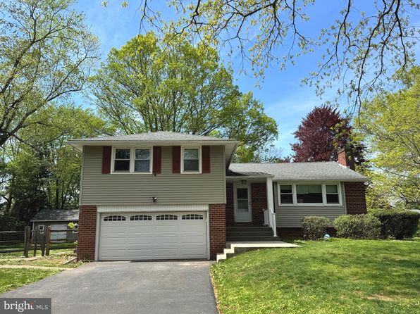 853 Tennis Ave, Ambler, PA 19002