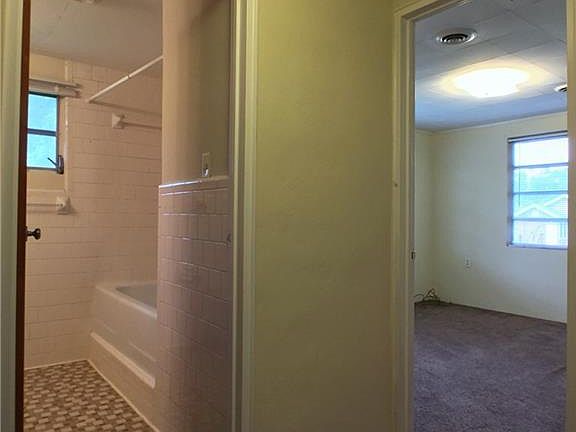 3rd image of 19 Smith Ave #A
