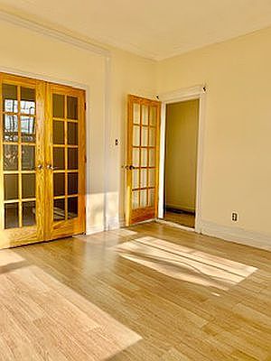 1st image of 10-27 51st Ave #2