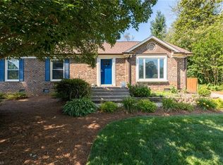 4608 Knightbridge Rd, Greensboro, NC 27455