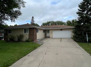 3014 Broadway N, Fargo, ND 58102