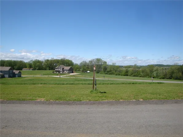 750 Victoria Way, Derry, PA 15627