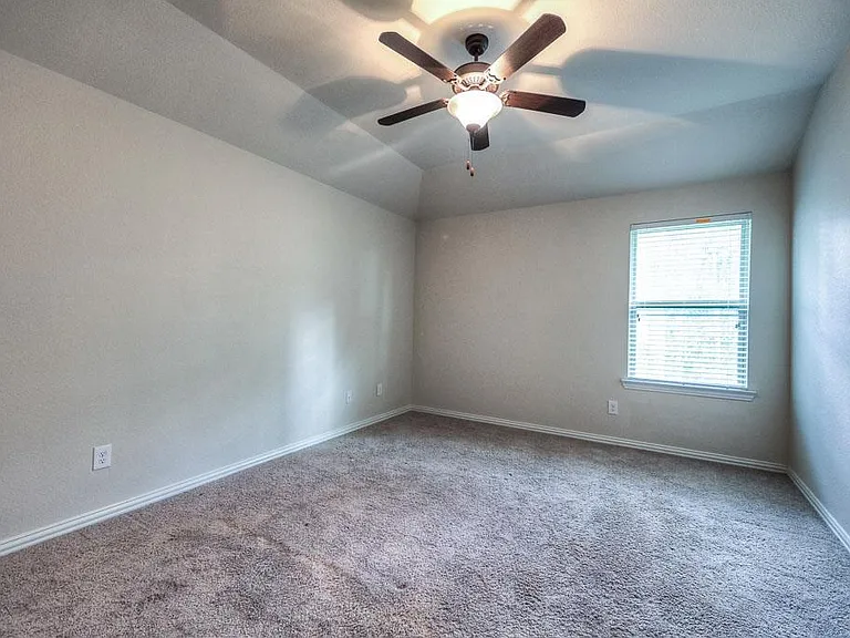 27 Sawbridge Cir — Photo 20