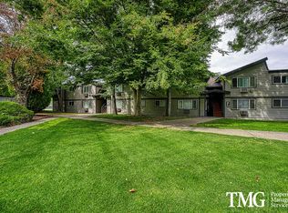 Crown Village Apartments, Kennewick, WA 99336