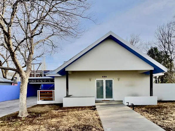 121 W Lincoln St, Marfa, TX 79843