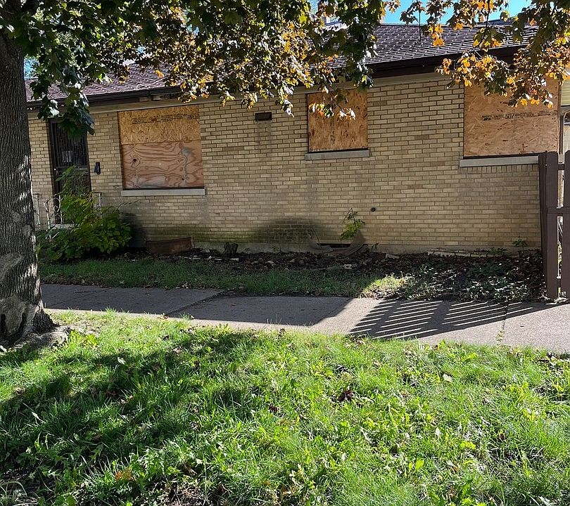 1st image of 7300 W Harvard St