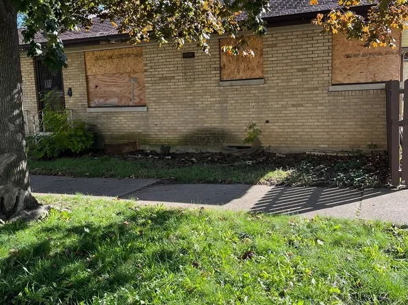 7300 W Harvard St, Forest Park, IL 60130