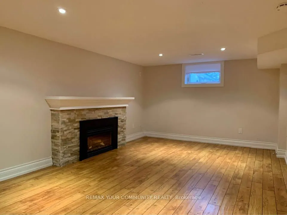 2 bed, $2,100 — Photo 3