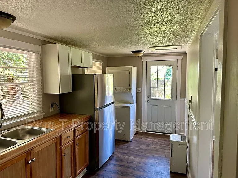 9159 Ferguson Ave — Photo 6