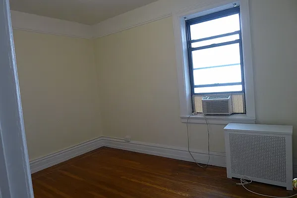 Rented by Corcoran | media 12