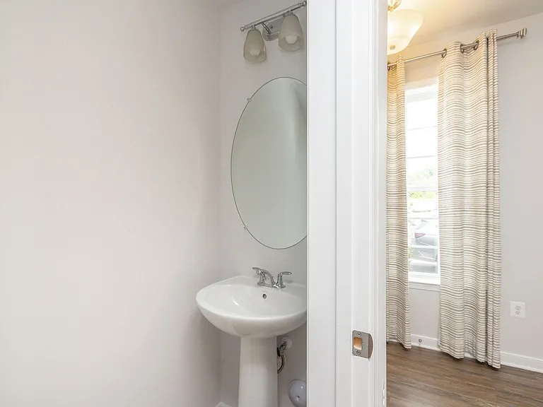 5920 Whitehurst Ln #A — Photo 15