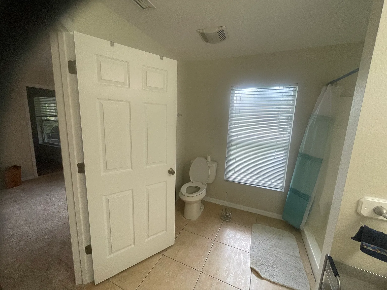 3 bed, 2000 sqft, $875 — Photo 4