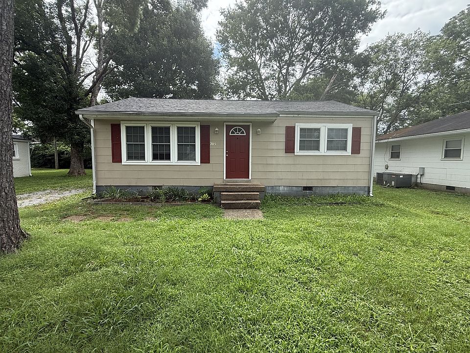 1st image of 205 Sloan St