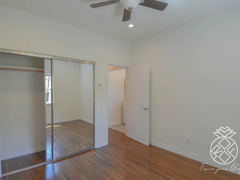 1848 S Redondo Blvd #1848 — Photo 26
