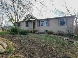 944 E Dowling Rd, Hastings, MI 49058