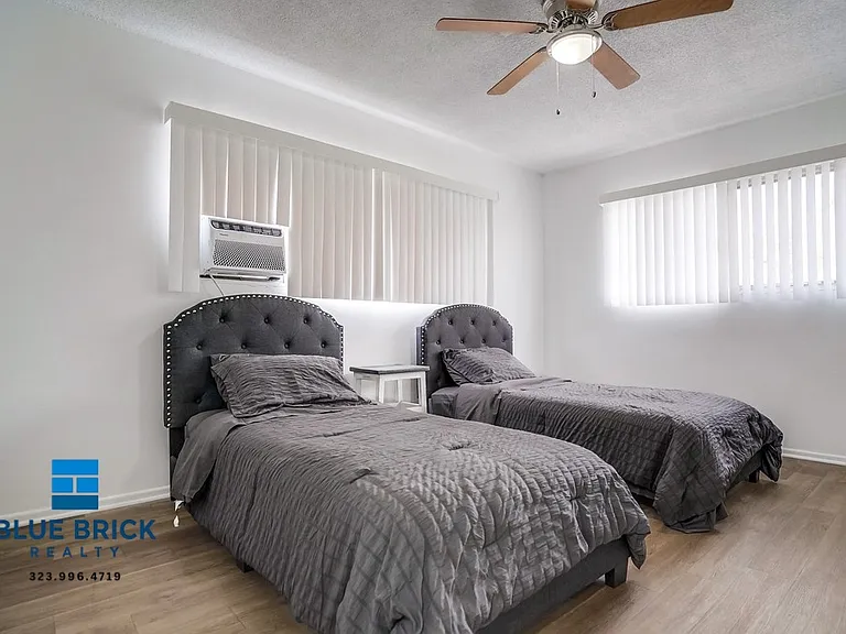 12310 Chandler Blvd #41 — Photo 13