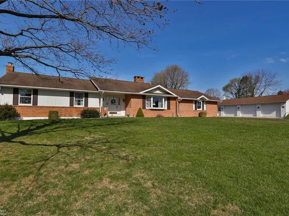 40 Johnson Rd, Bangor, PA 18013