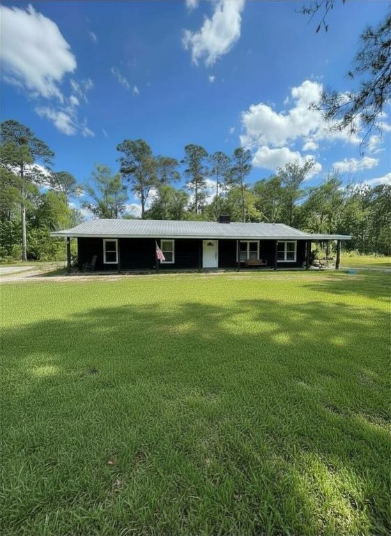 148 Claussen St - Property Image
