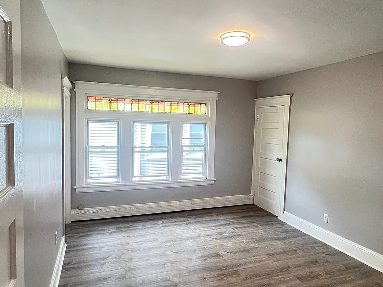 38 Hayes St — Photo 4