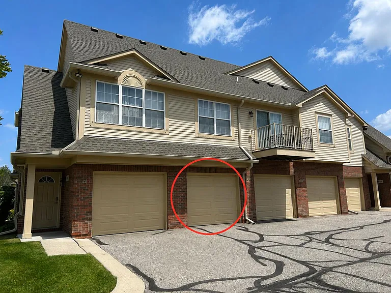 4035 Cornerstone Dr — Photo 41