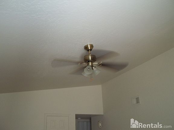 4th image of 18211 N 40th Pl Unit 3