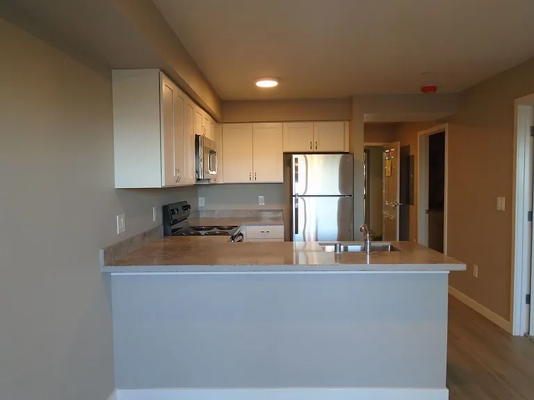 2401 Broadway St — Photo 14