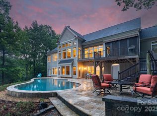 8623 Island Point Rd, Charlotte, NC 28278