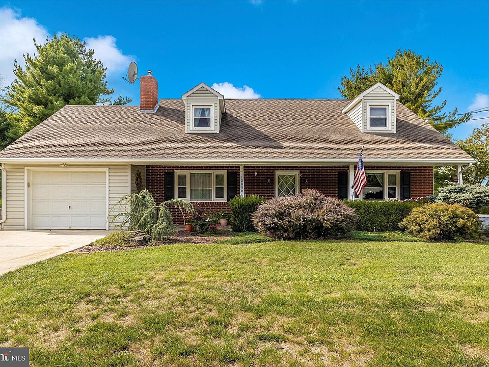 1st image of 12030 Greendale Dr