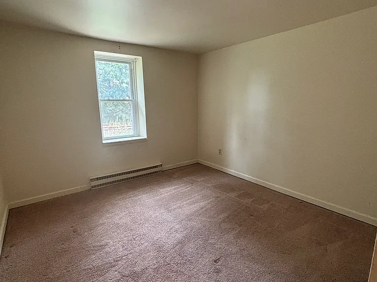 31 N Main St #9 — Photo 10