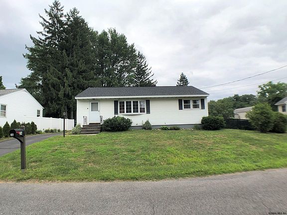 2nd image of 26 Marriner Ave