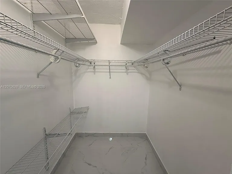 7000 NW 17th St #320 — Photo 13