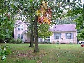 1st image of 10 Brook Nursery Dr