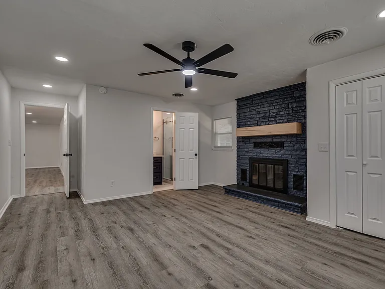 132 S McFarland St — Photo 14