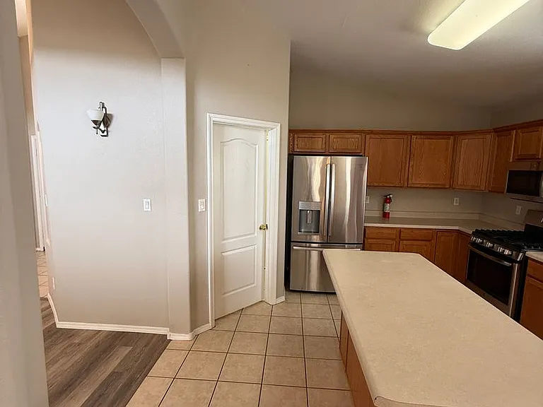 2526 Tuscan Hills Ln — Photo 13
