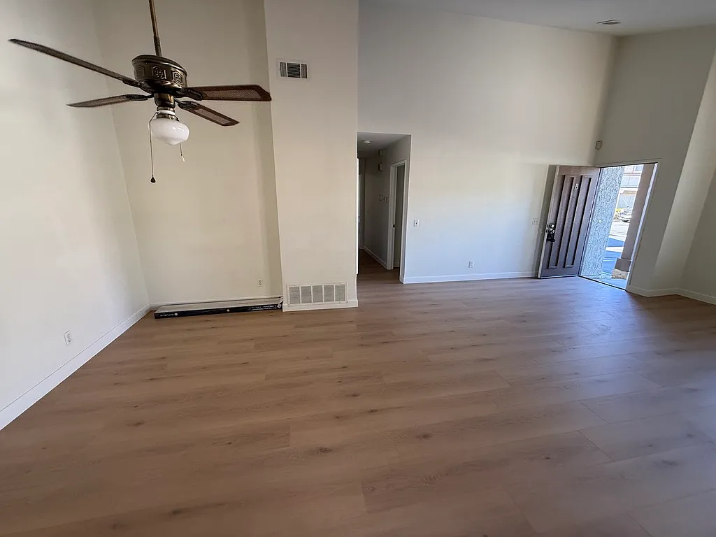 2 bed, 1193 sqft, $3,400 — Photo 4