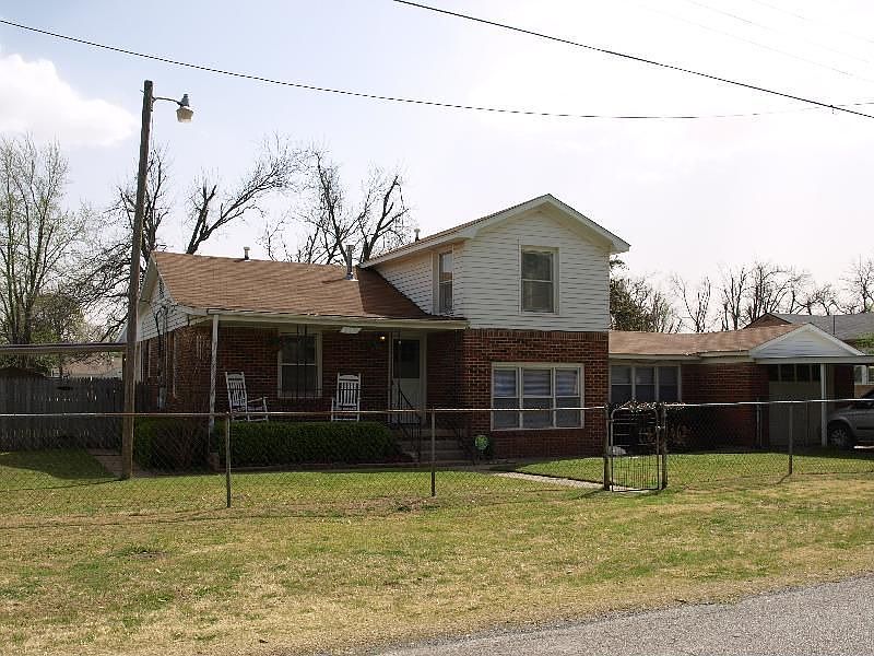 1st image of 3928 Meadowview Dr