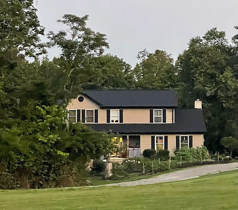 2nd image of 4830 Burlington Pike