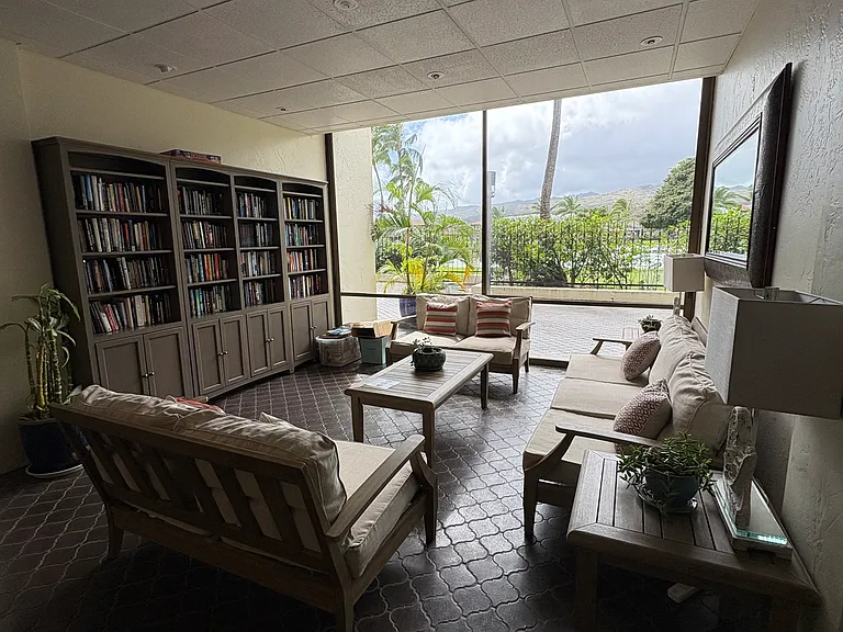 500 Lunalilo Home Rd #32C — Photo 39