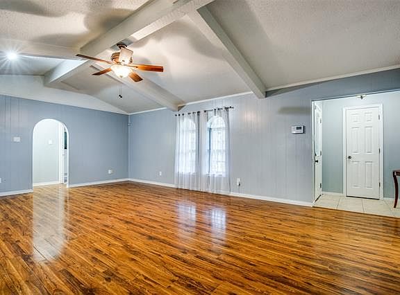 4th image of 308 Bennett Cir