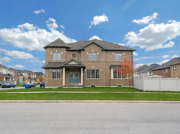 75 Bud Leggett Cres, Georgina, ON L4P 0B7