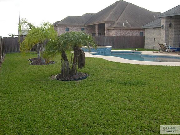4th image of 145 Alvarez Ct