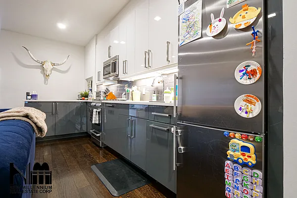 Rented by NMRE | media 25