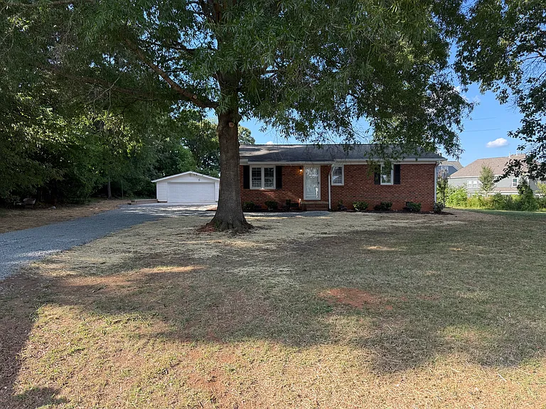 Fred Brown Rd — Photo 1