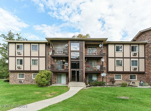 3rd image of 23443 S Western Ave APT F69